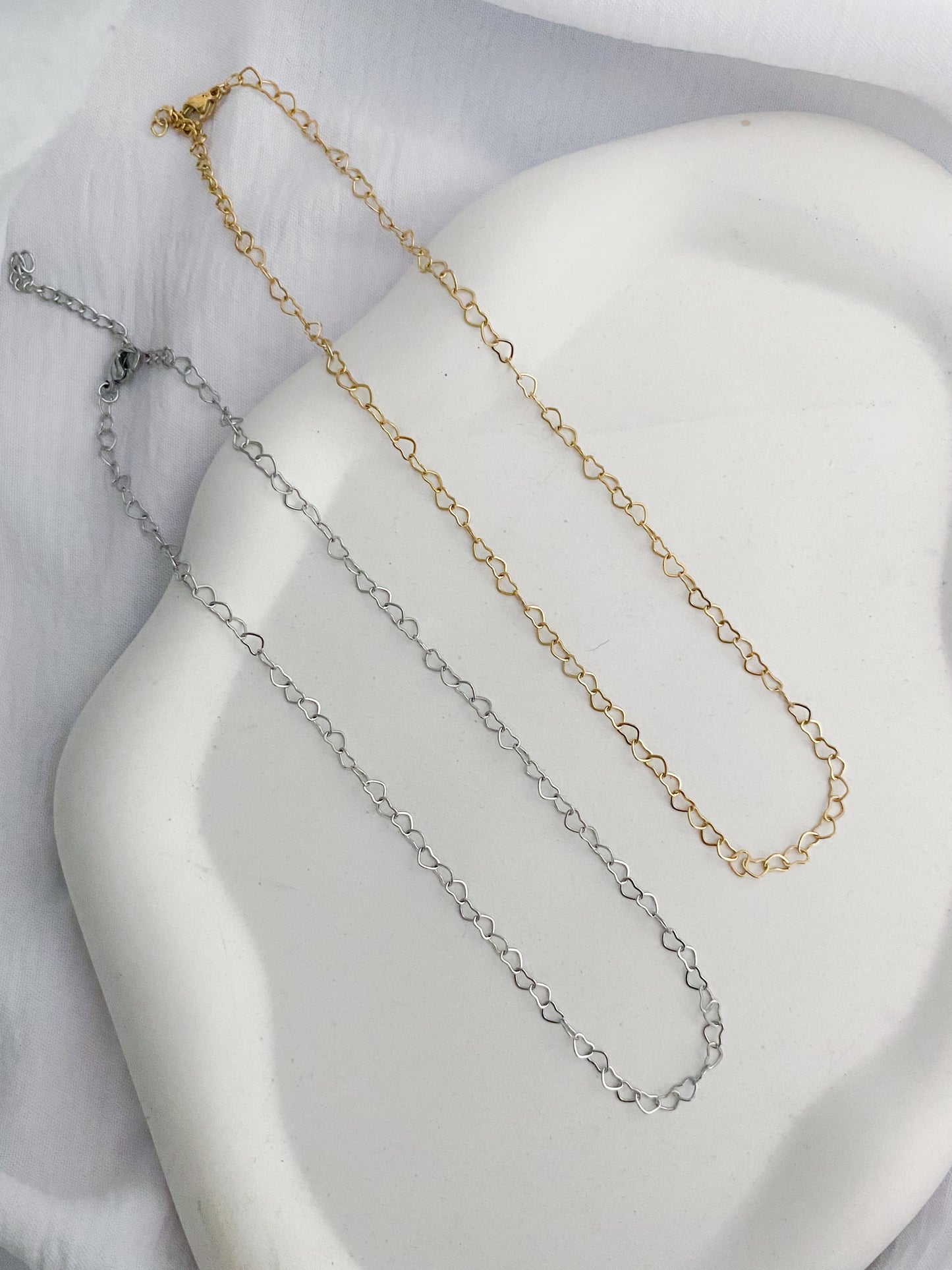 Fine Heart Chain Choker