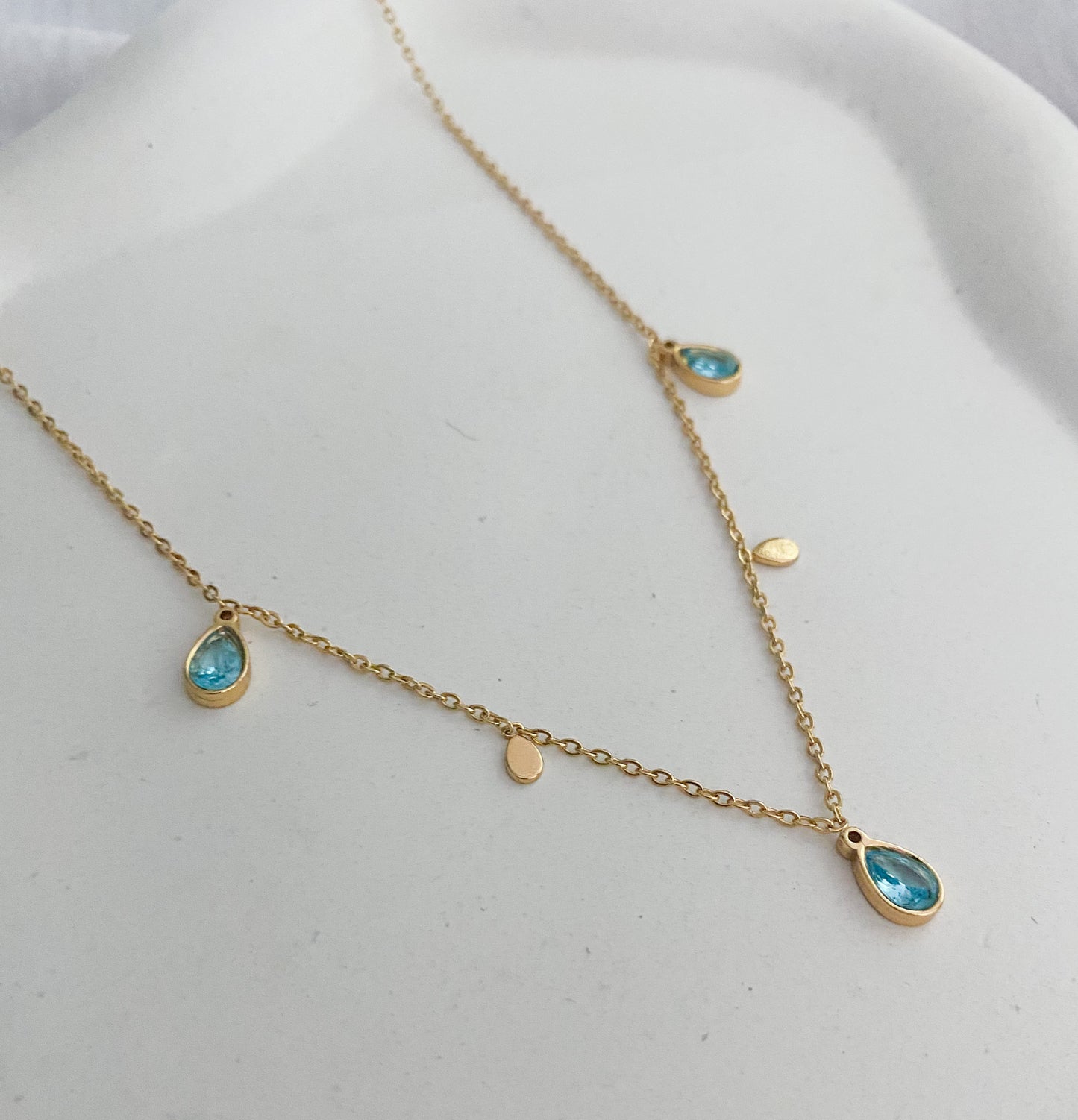 Blue Droplet Pattern Necklace - Gold