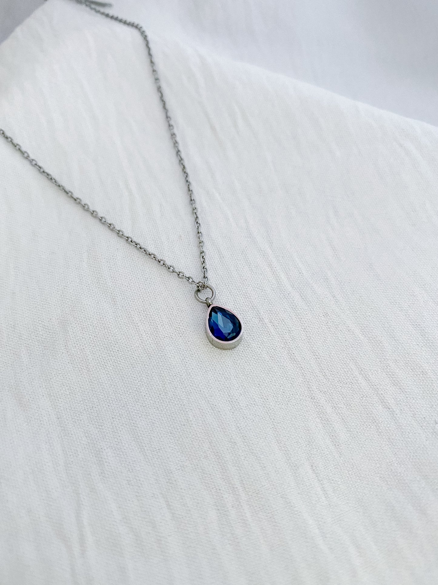 Royal Delicacy Choker Necklace - Silver