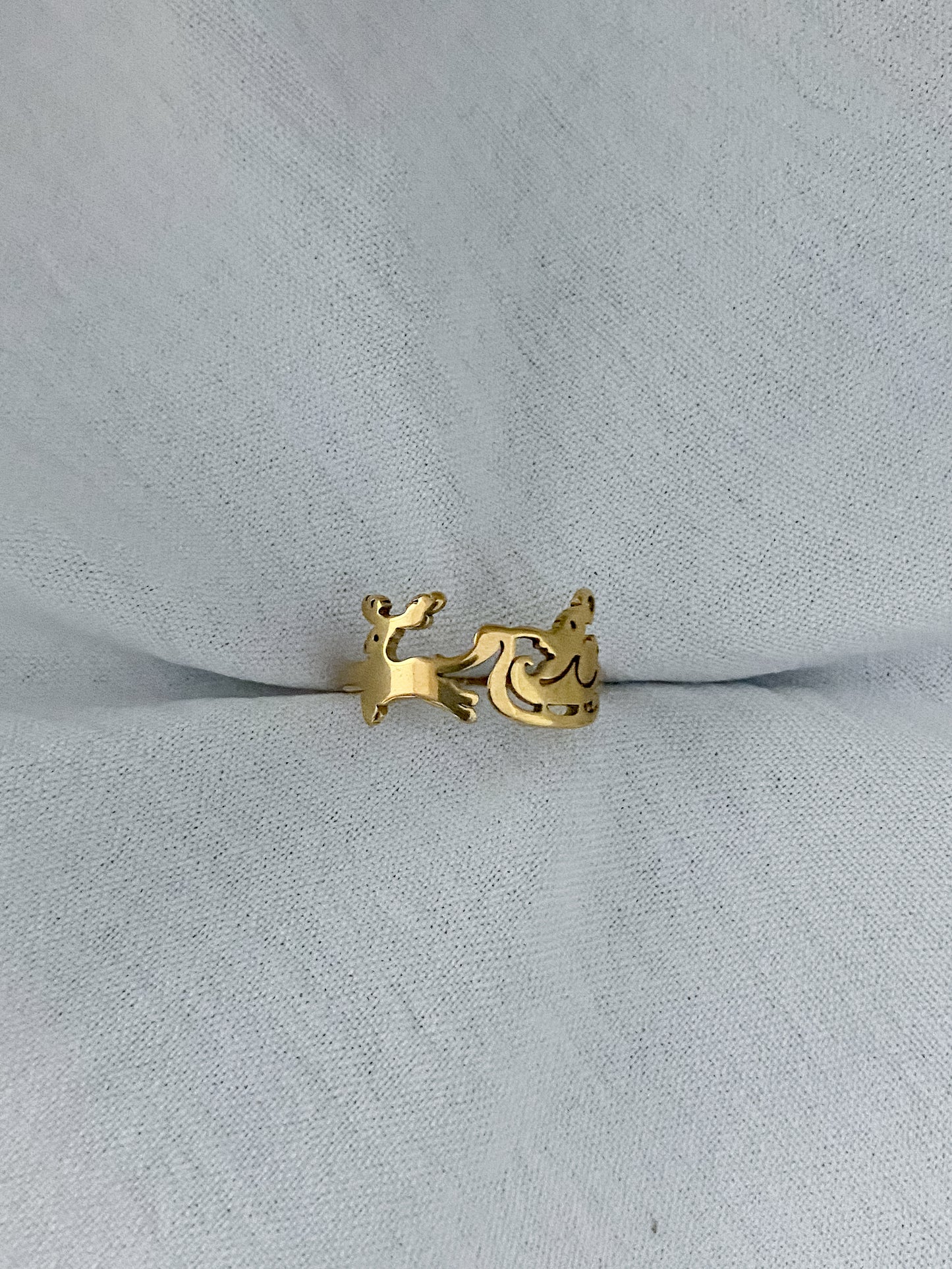 Santa’s Sleigh Ring - Gold