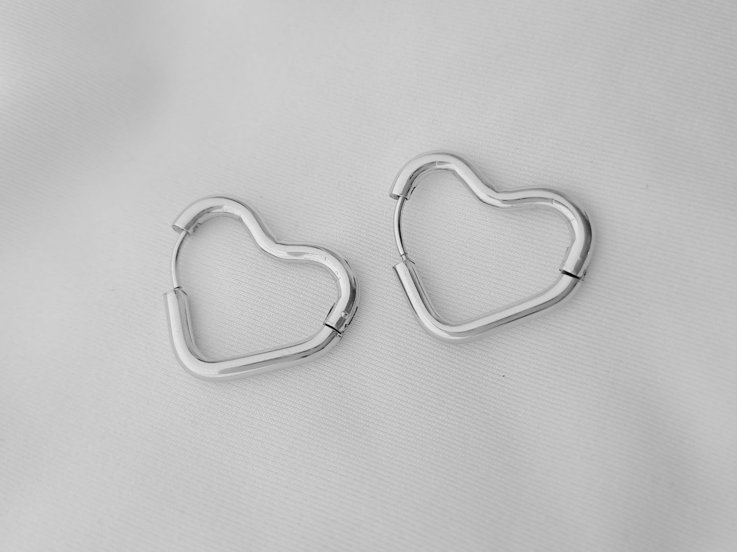 Heart Sleeper Earrings - Silver
