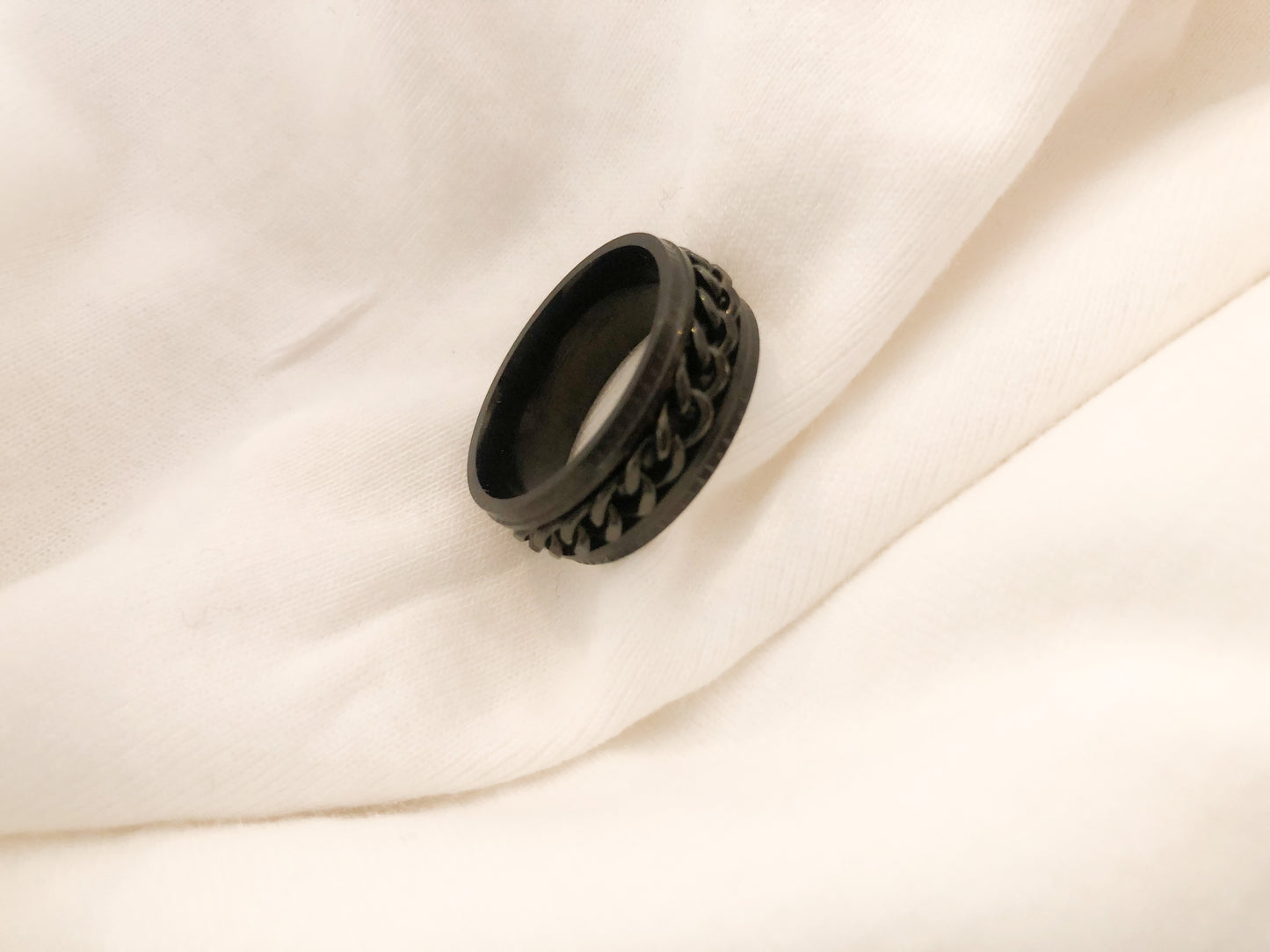 Chain Fidget Ring: Black-on-Black