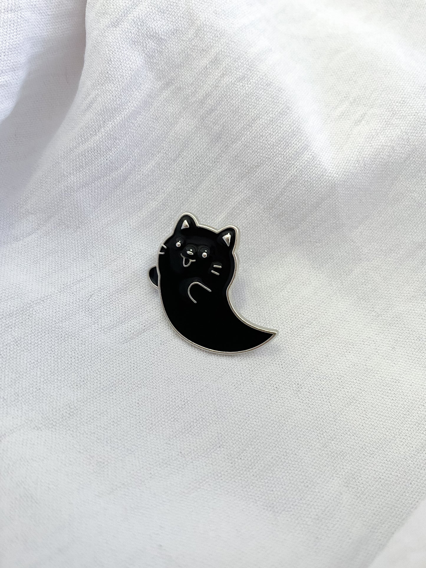 Black Ghost Cat Pin