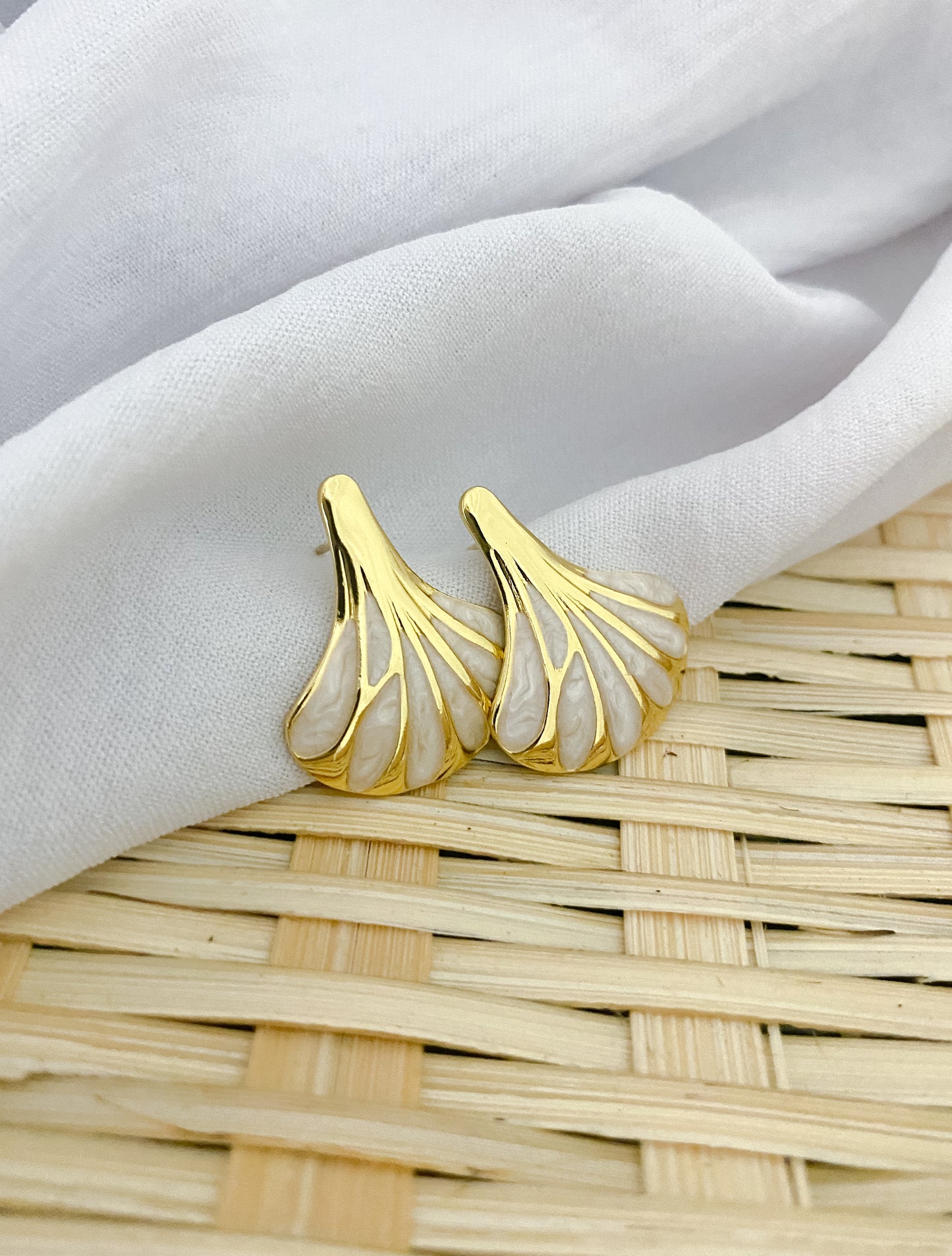 Large Creamy Ginkgo Leaf Earrings - Gold