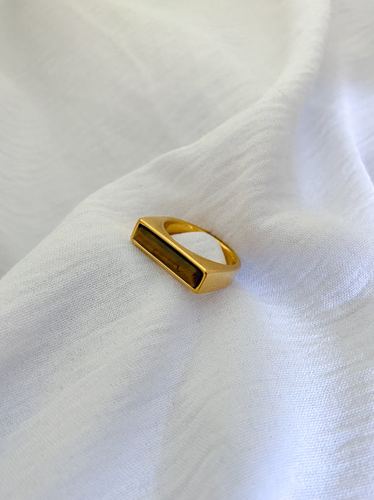 Cat Eye Signet Pinky Ring