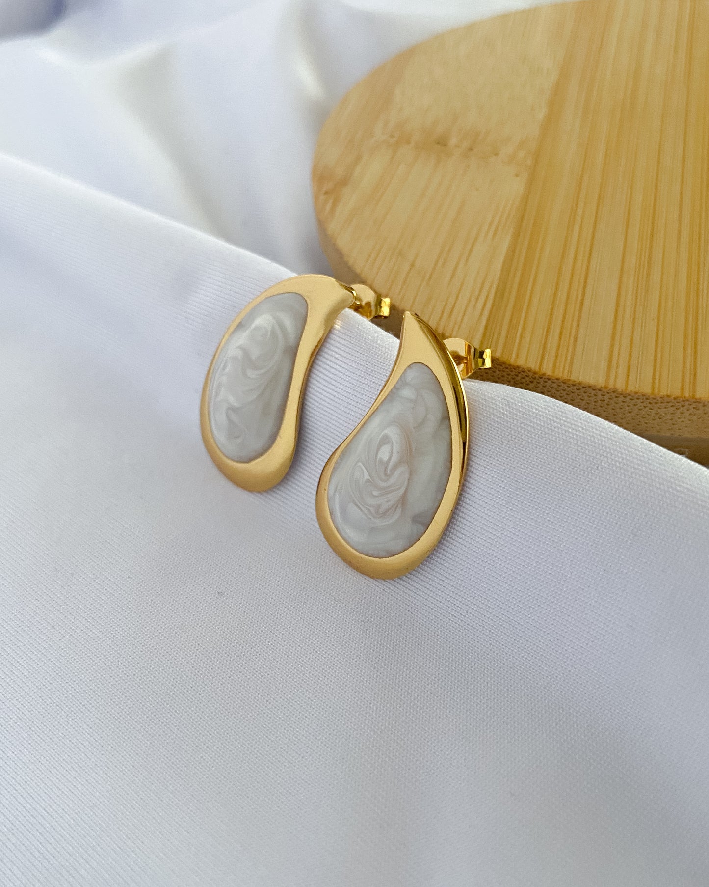 Large Creamy Droplet Earrings - Gold