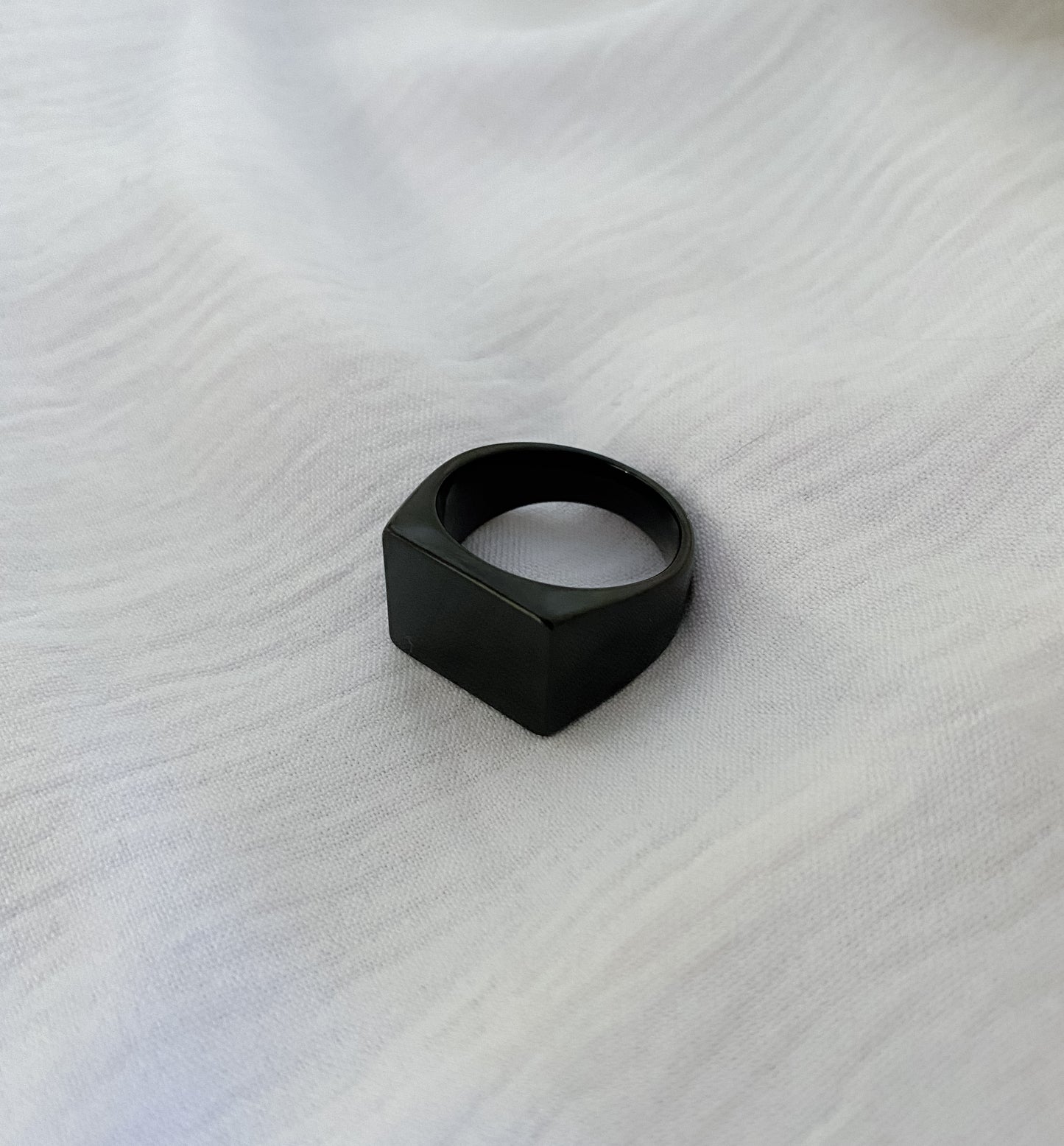 Black Blocked Signet Ring (Tungsten Steel)