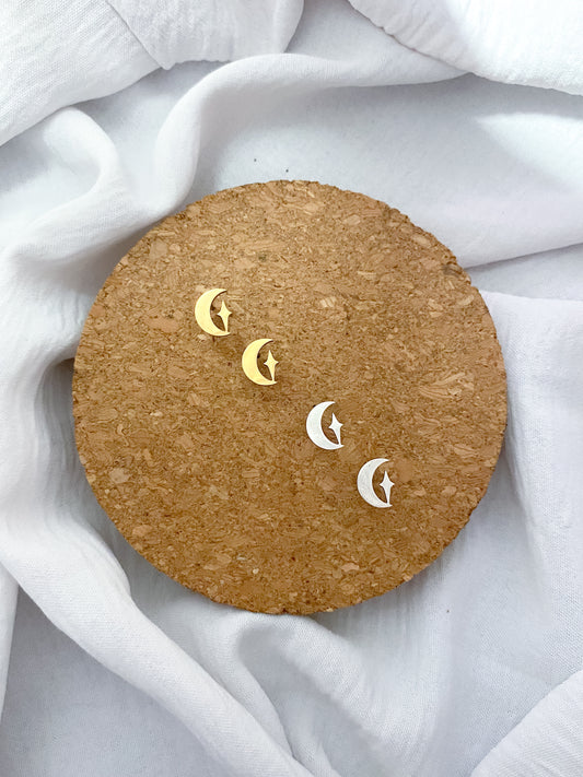 Shining Crescent Stud Earrings