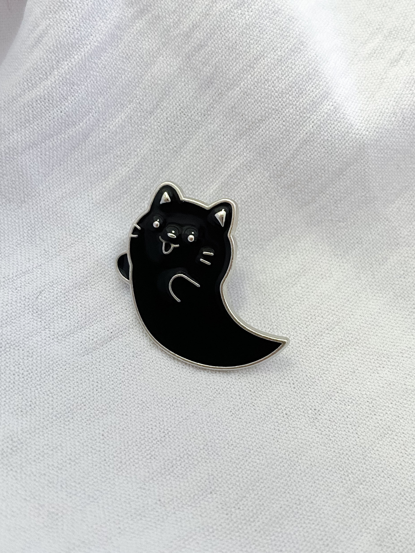 Black Ghost Cat Pin