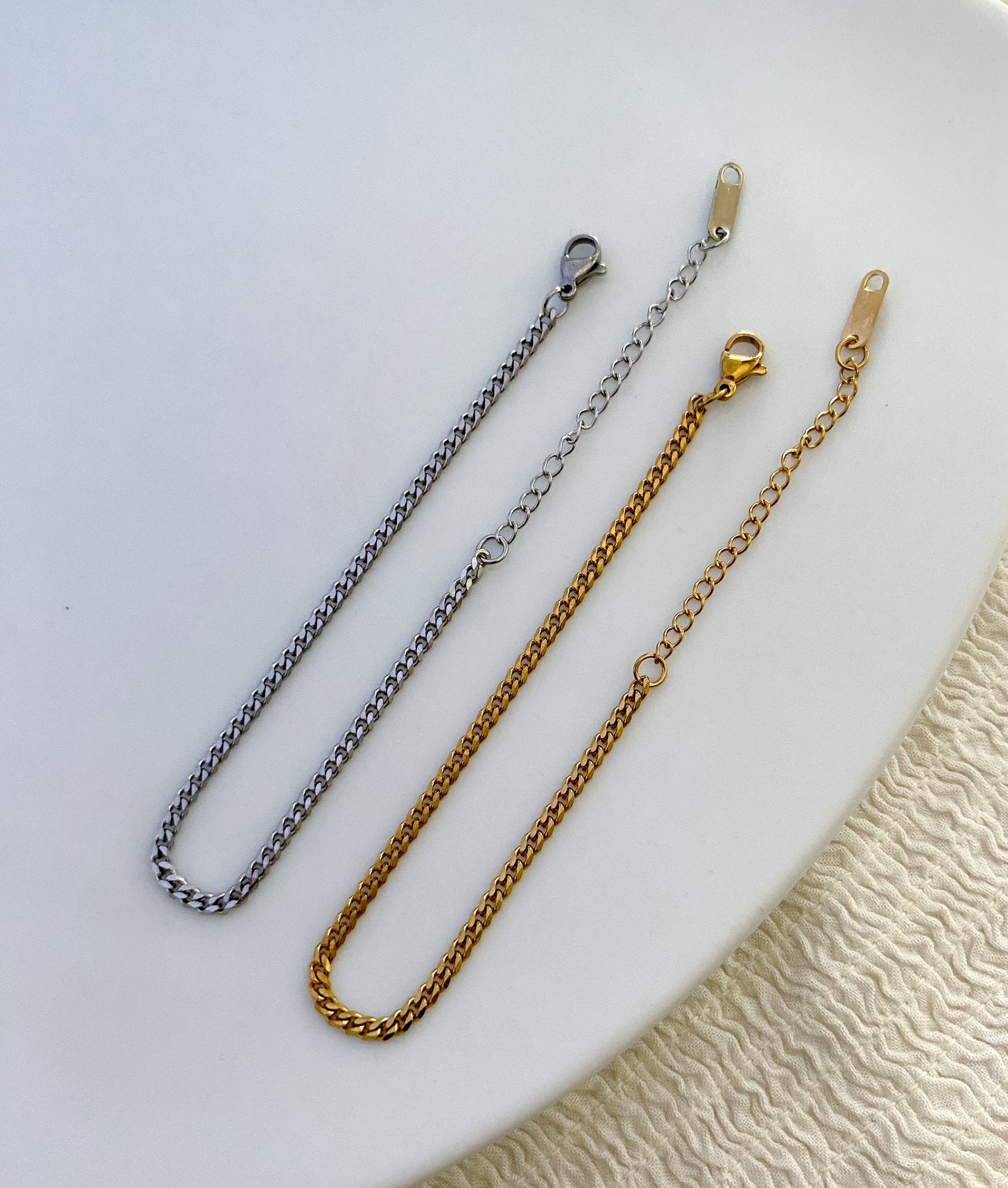 Flat Linked Chain Bracelet