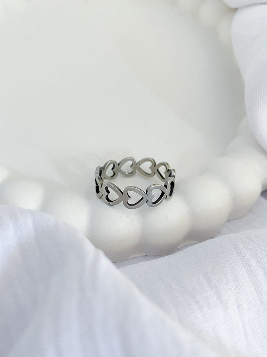 String of Hearts Ring - Silver