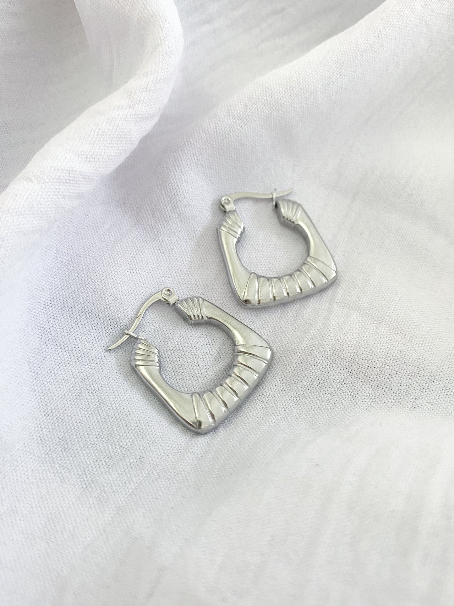 Large Ridge Block Hinge Hoop Earrings - Silver