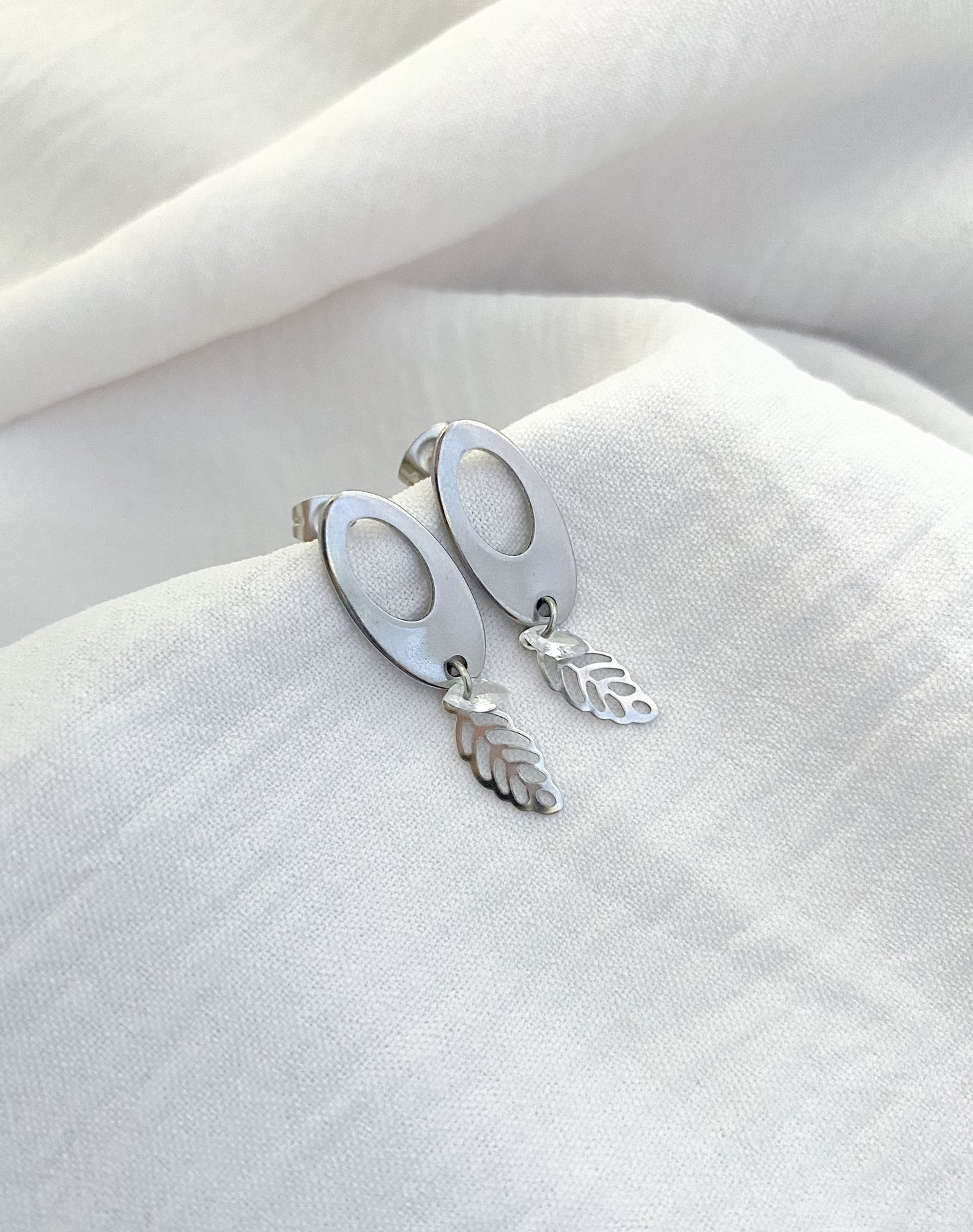 Cubic Zirconia Bloom Earrings - Silver