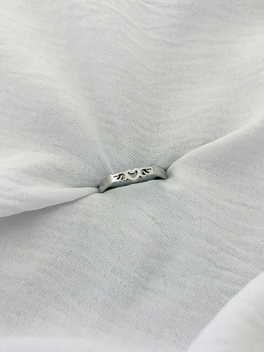 Winged Heart Cut-Out Ring - Silver