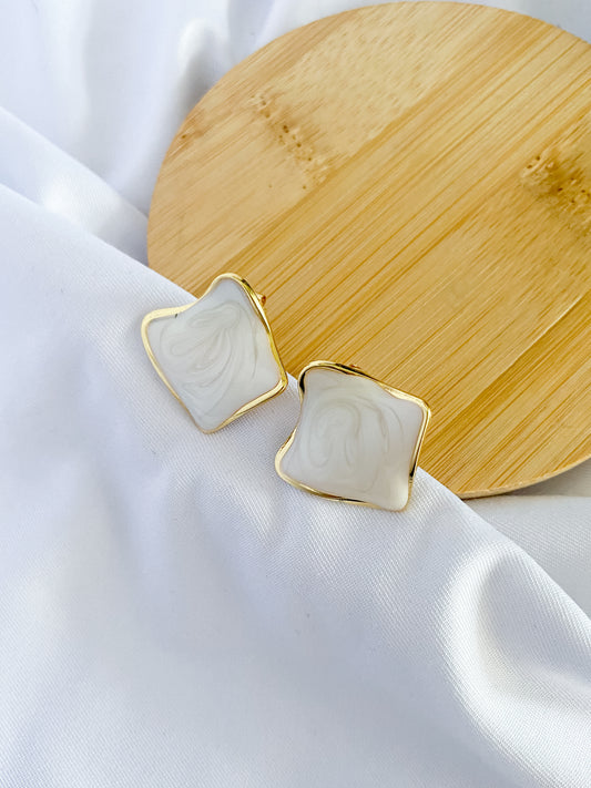 Large Squared Earrings - Gold