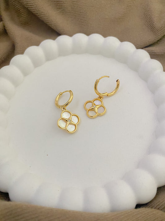 Starburst Floral Hoop Earrings - Gold Plated