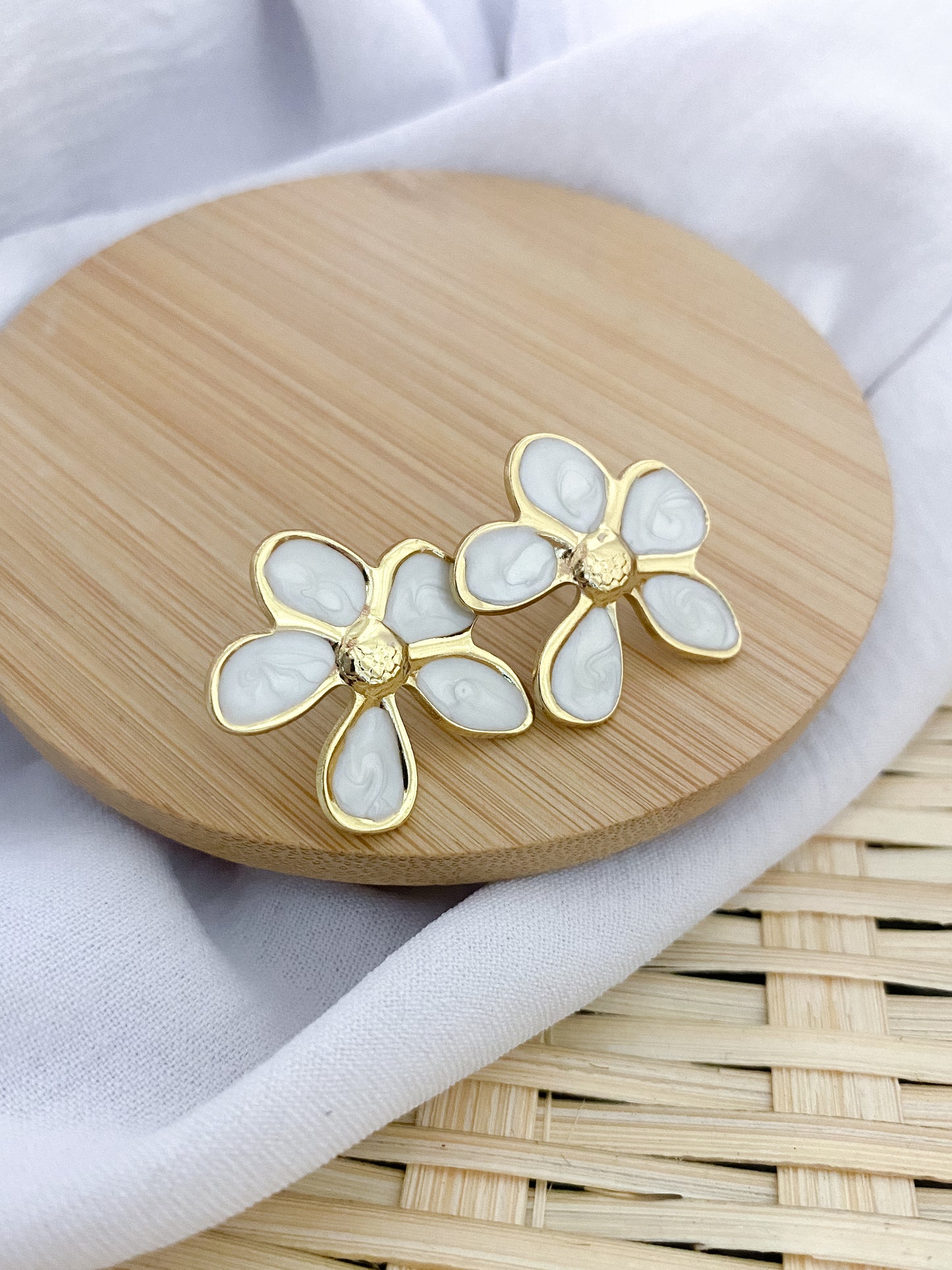 Large Spring Earrings - White & Gold