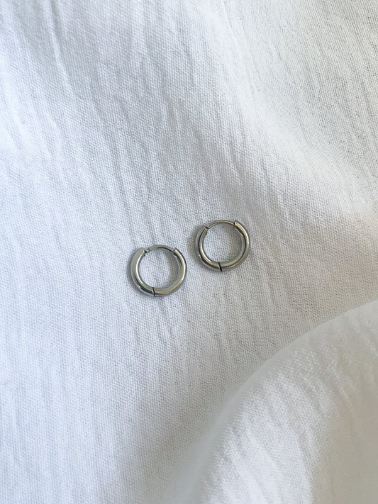 XS Sleeper Earrings - Silver