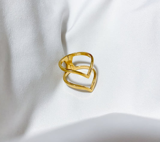 Wishbone Design Statement Ring - Gold