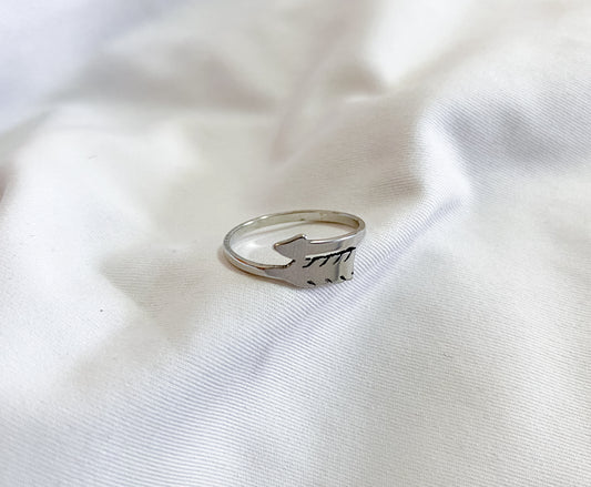 Arrow Ring - Silver