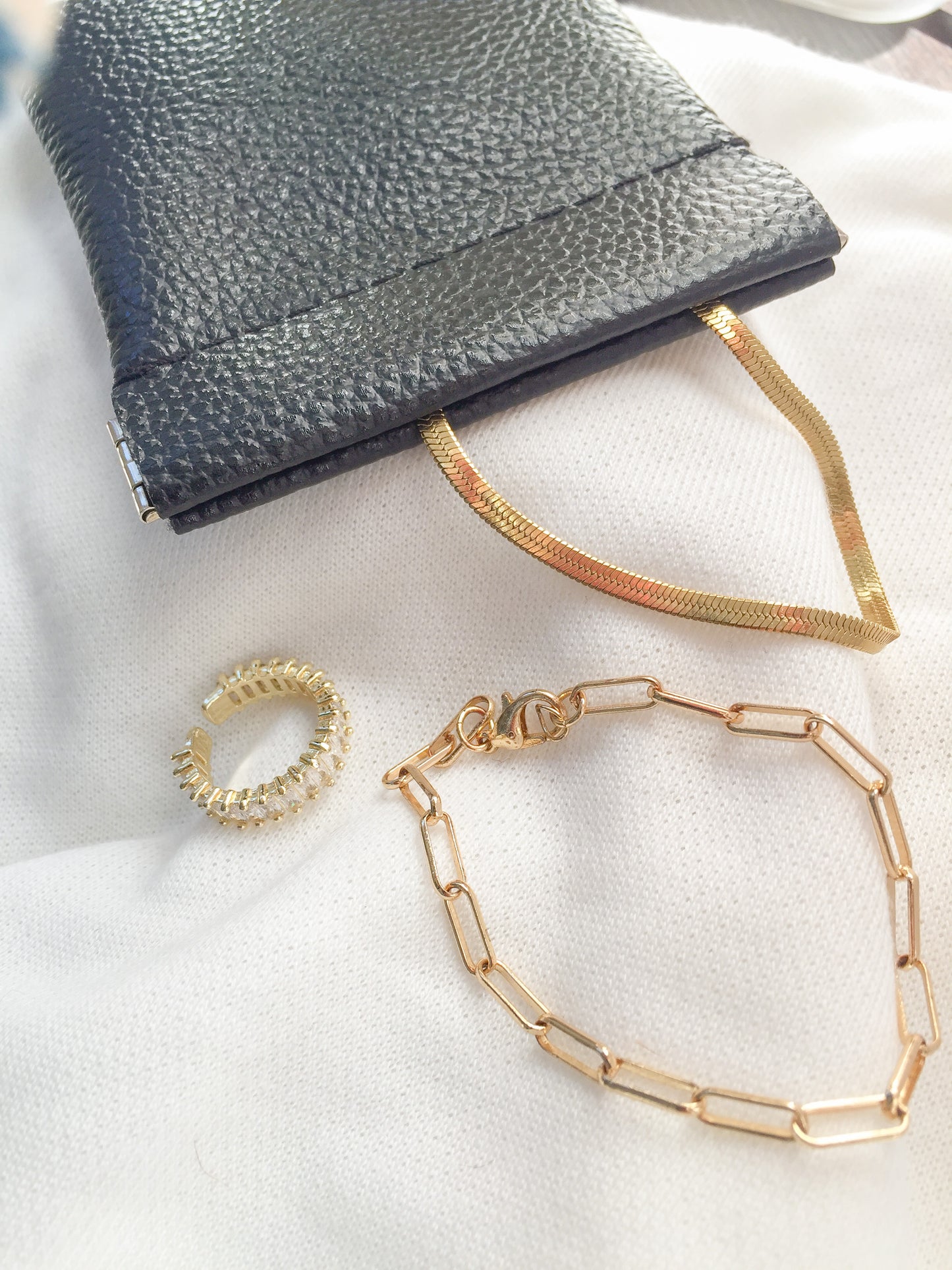 PU Leather Magnetic Jewelry Pouch