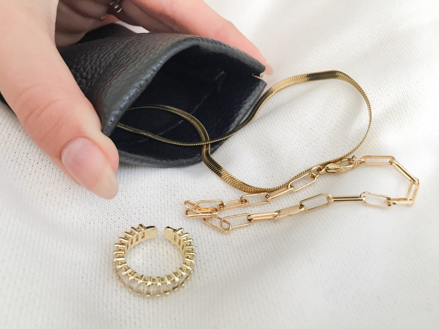 PU Leather Magnetic Jewelry Pouch